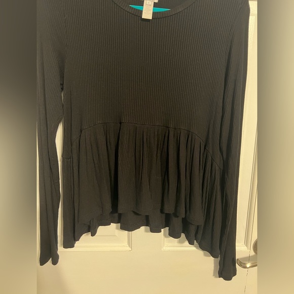 Ribbed peplum top - Picture 5 of 5